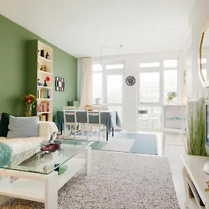 https://adam-eve-apartment.amsterdamhotelsnl.com